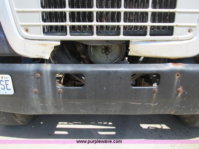 image for item B2797 1987 Ford LT8000 tandem axle dump truck