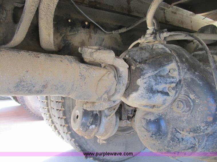 image for item B2798 1994 International 2554 tandem axle dump truck