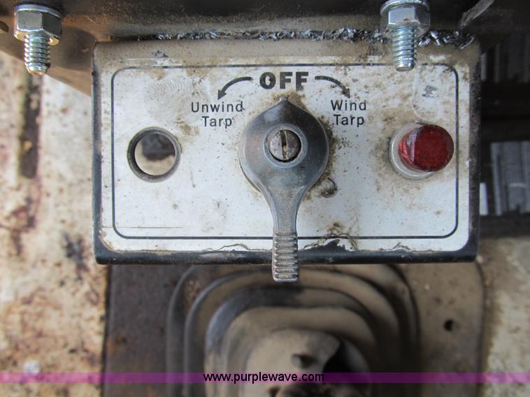 image for item B2799 1986 Ford LT9000 tandem axle dump truck