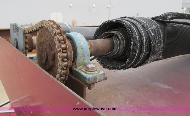 image for item B2801 1987 Ford L8000 tandem axle dump truck