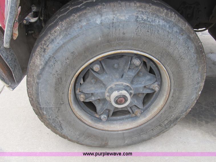 image for item B2801 1987 Ford L8000 tandem axle dump truck