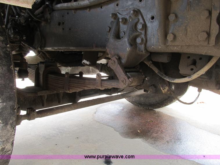 image for item B2801 1987 Ford L8000 tandem axle dump truck