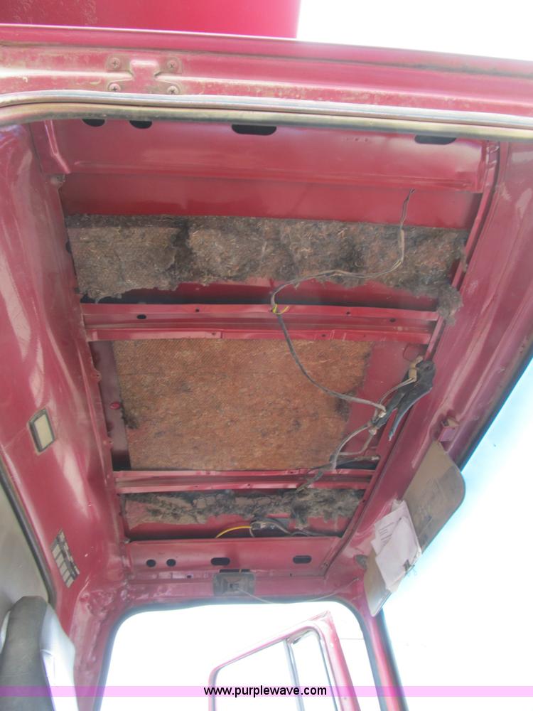 image for item B2801 1987 Ford L8000 tandem axle dump truck