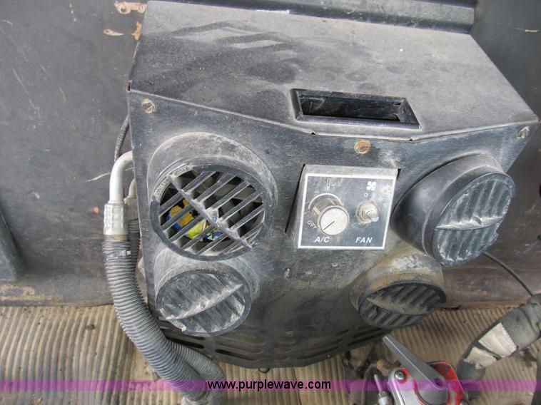 image for item B2801 1987 Ford L8000 tandem axle dump truck