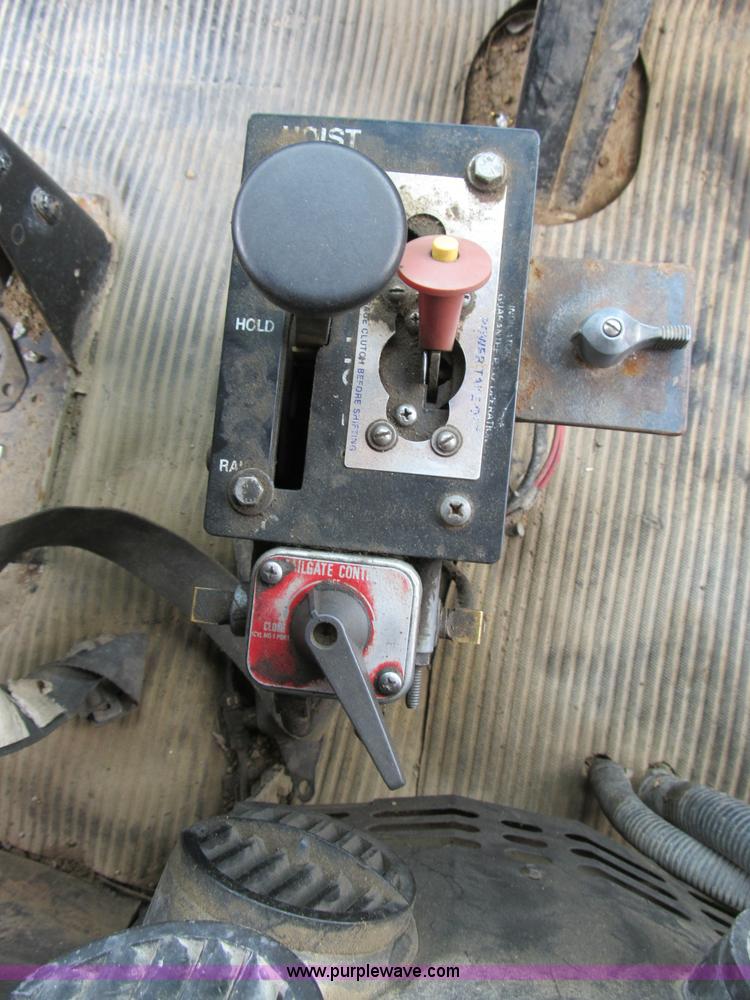 image for item B2801 1987 Ford L8000 tandem axle dump truck