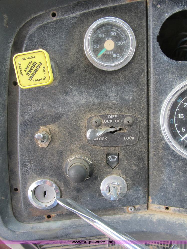 image for item B2801 1987 Ford L8000 tandem axle dump truck