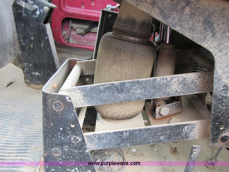 image for item B2801 1987 Ford L8000 tandem axle dump truck