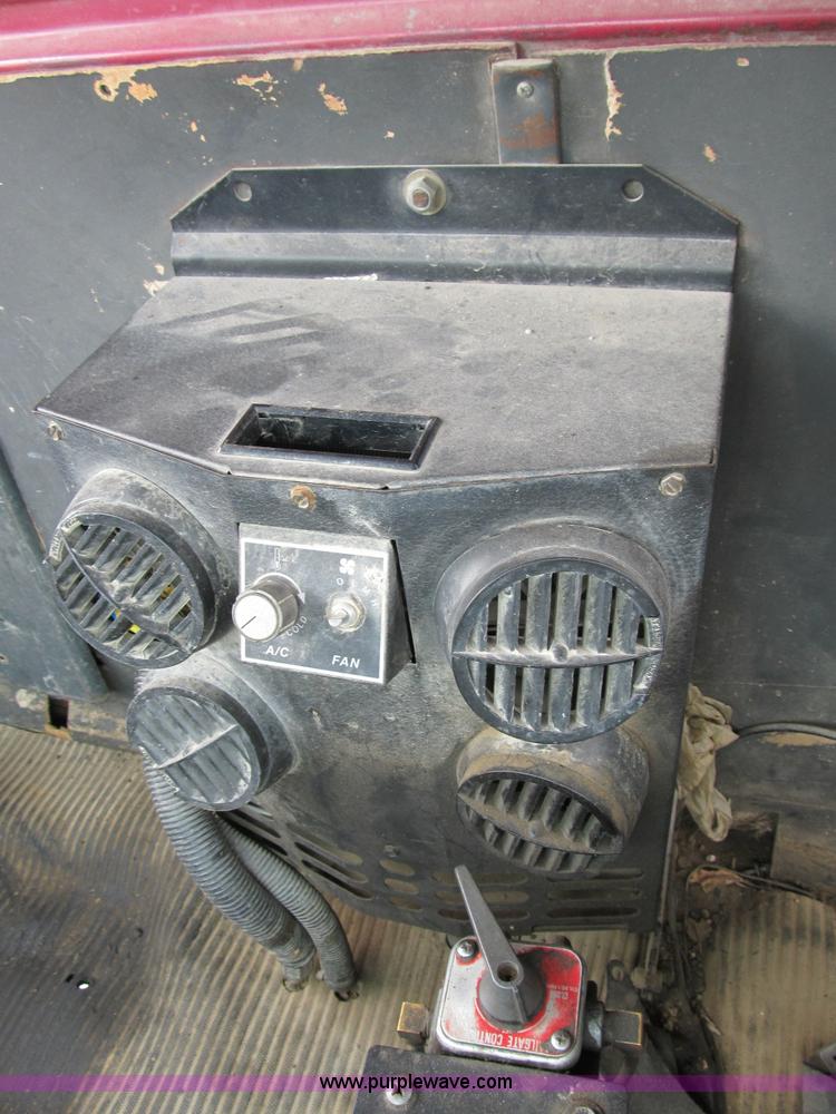 image for item B2801 1987 Ford L8000 tandem axle dump truck