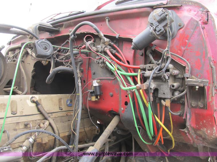 image for item B2801 1987 Ford L8000 tandem axle dump truck