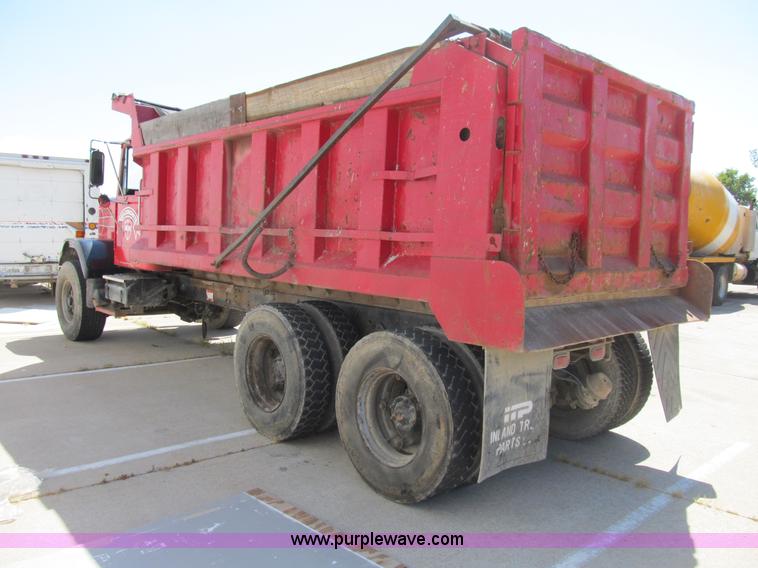 image for item B2802 1985 GMC General tandem axle dump truck