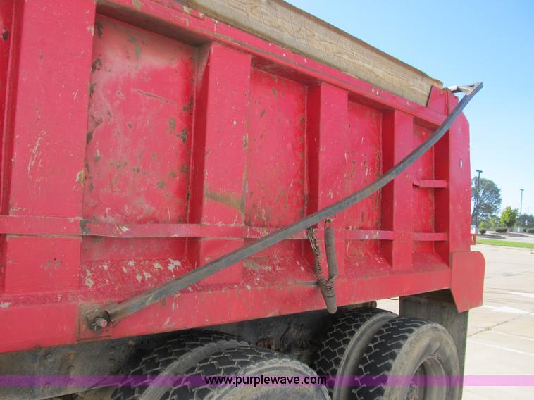 image for item B2802 1985 GMC General tandem axle dump truck