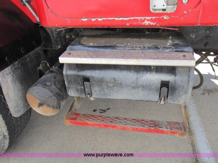 image for item B2802 1985 GMC General tandem axle dump truck