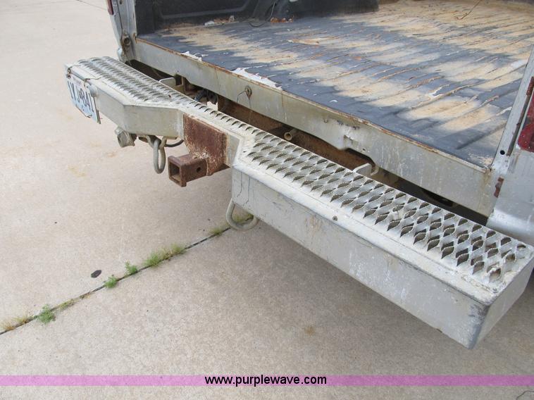 image for item B2803 1993 GMC Sierra C3500 pickup truck