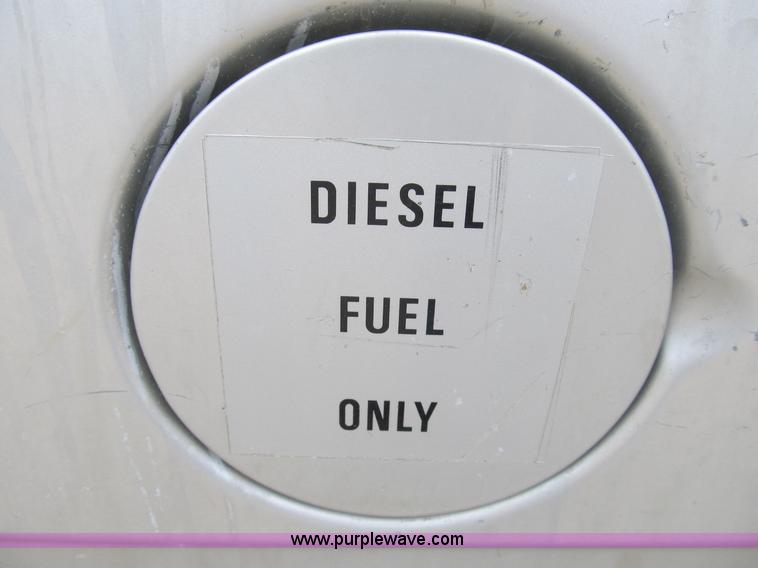 image for item B2803 1993 GMC Sierra C3500 pickup truck