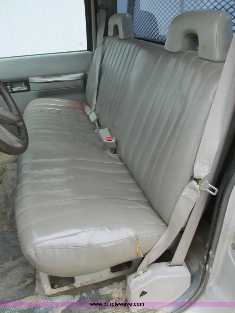 image for item B2803 1993 GMC Sierra C3500 pickup truck