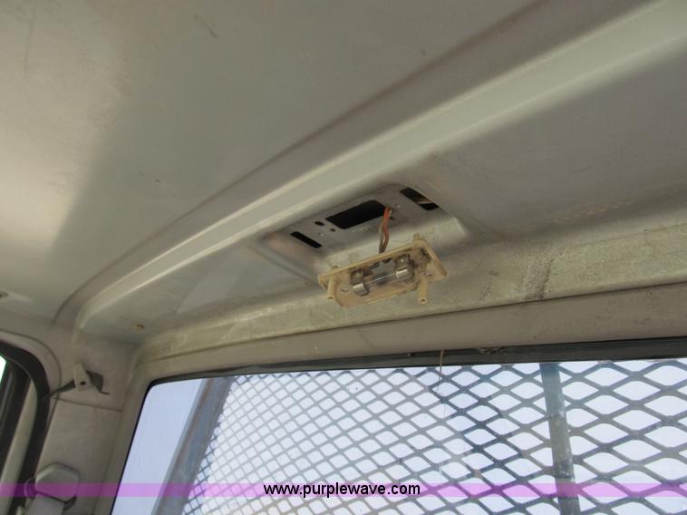 image for item B2803 1993 GMC Sierra C3500 pickup truck