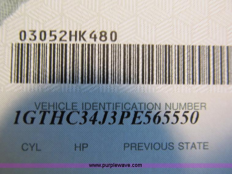 image for item B2803 1993 GMC Sierra C3500 pickup truck