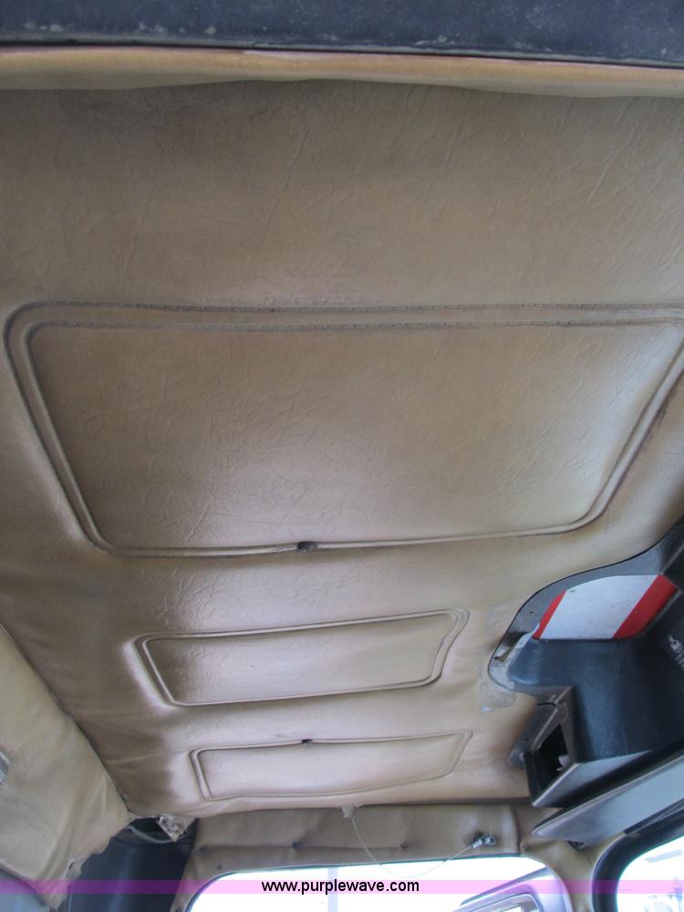 image for item B2804 1986 Mack RS688LST Econodyne tandem axle dump truck