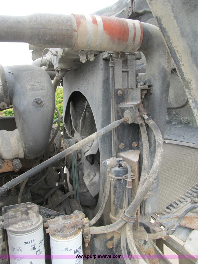 image for item B2804 1986 Mack RS688LST Econodyne tandem axle dump truck