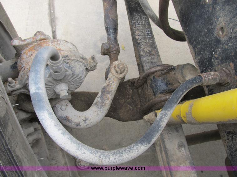 image for item B2804 1986 Mack RS688LST Econodyne tandem axle dump truck