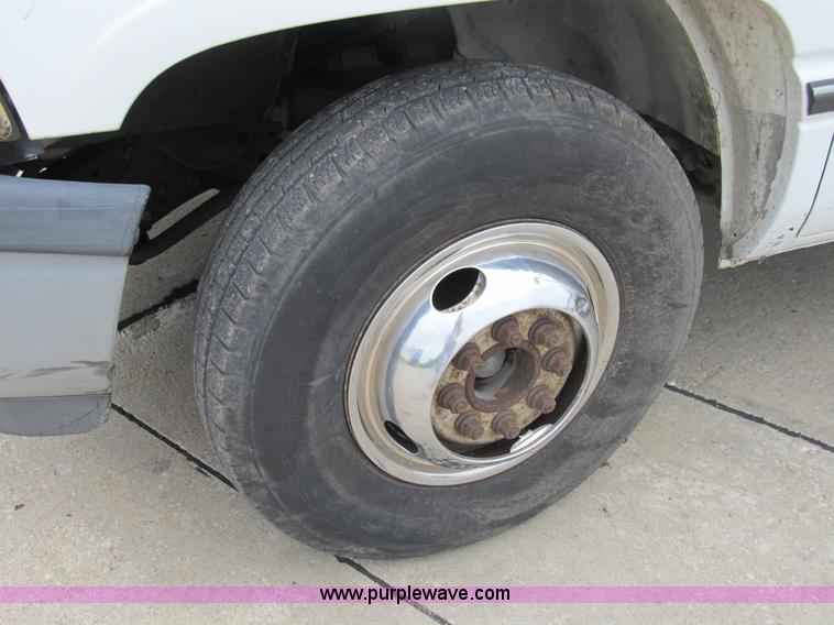 image for item B2805 1994 Dodge Ram 3500 Laramie SLT pickup truck