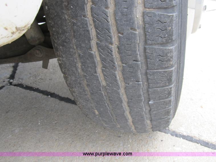 image for item B2805 1994 Dodge Ram 3500 Laramie SLT pickup truck