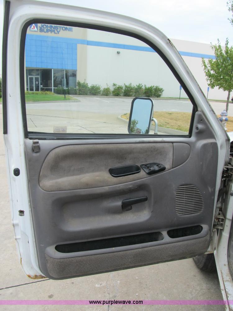 image for item B2805 1994 Dodge Ram 3500 Laramie SLT pickup truck