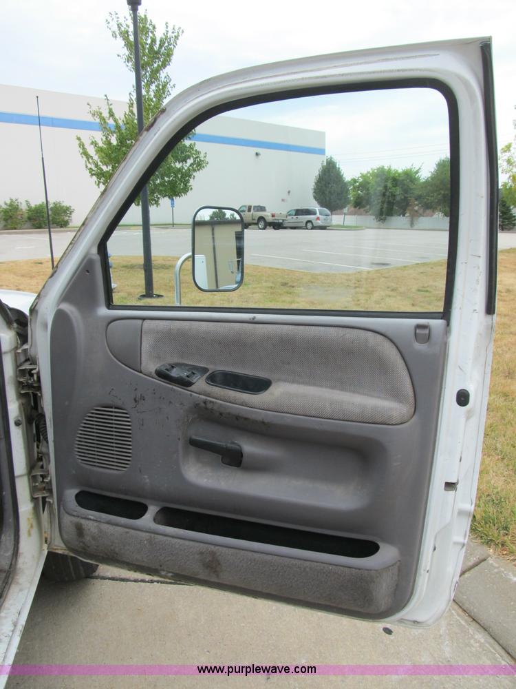 image for item B2805 1994 Dodge Ram 3500 Laramie SLT pickup truck