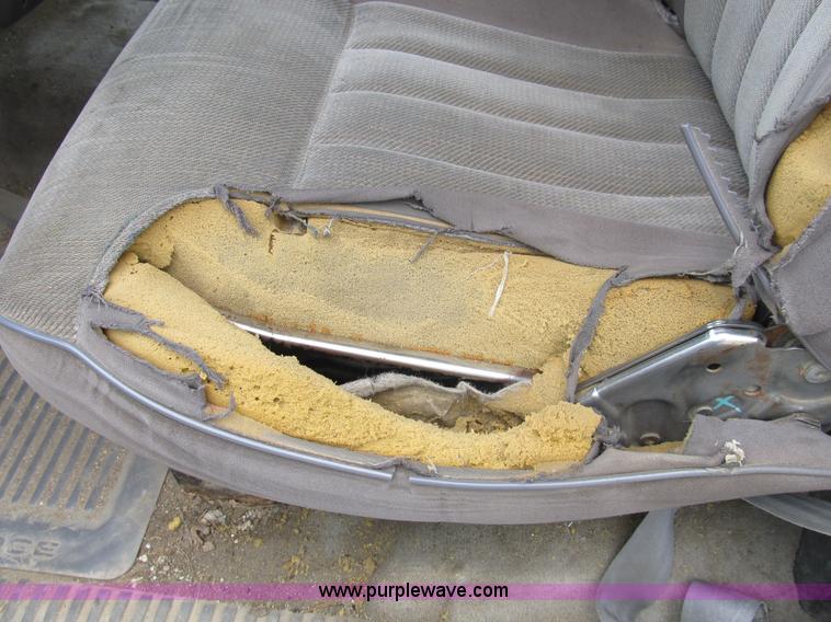 image for item B2805 1994 Dodge Ram 3500 Laramie SLT pickup truck