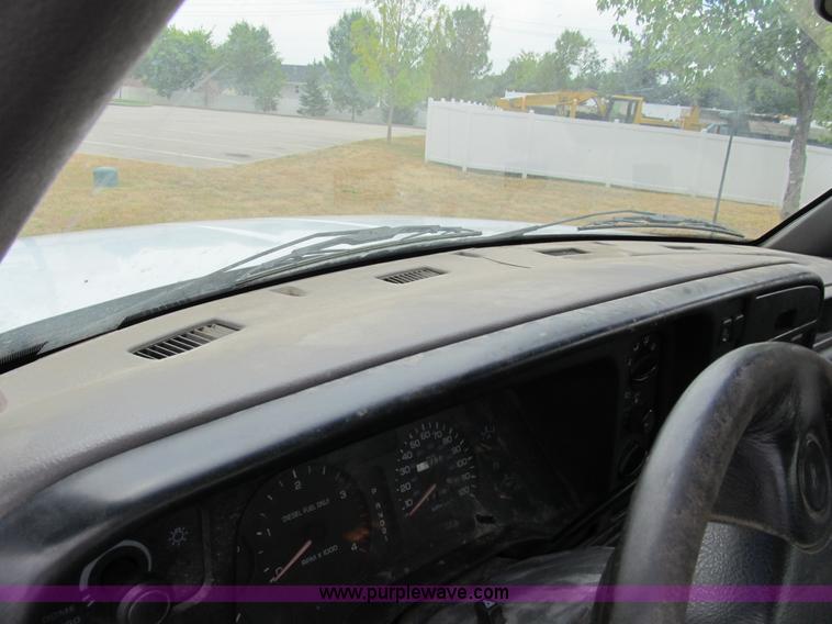 image for item B2805 1994 Dodge Ram 3500 Laramie SLT pickup truck