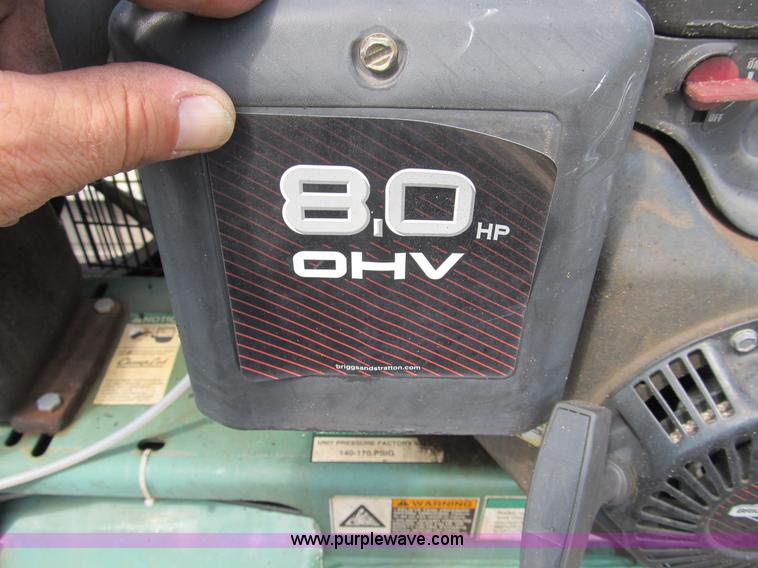 image for item B2813 2005 Ford F550 XL Super Duty utility pickup truck