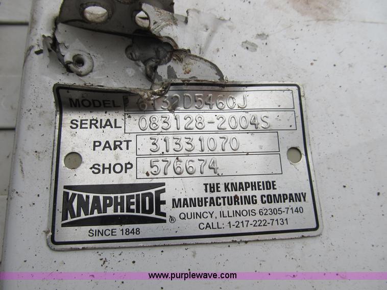 image for item B2813 2005 Ford F550 XL Super Duty utility pickup truck