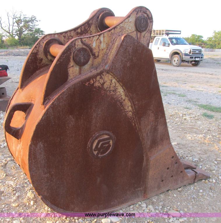 image for item B2817 CF excavator bucket