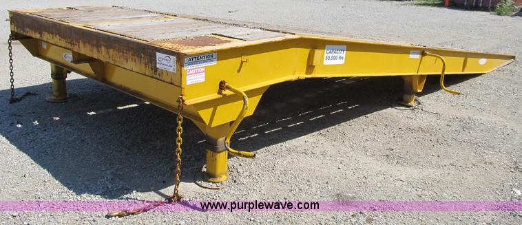 image for item B2826 Ledwell LW25X120 portable loading dock