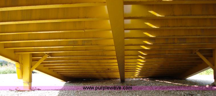 image for item B2826 Ledwell LW25X120 portable loading dock