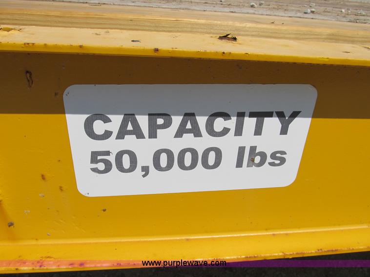 image for item B2826 Ledwell LW25X120 portable loading dock