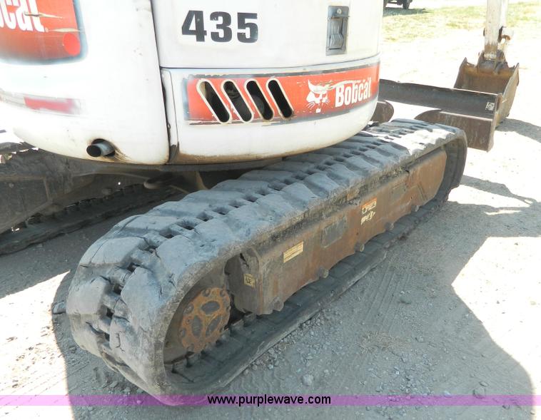 image for item B3819 Bobcat 435 ZHS compact excavator