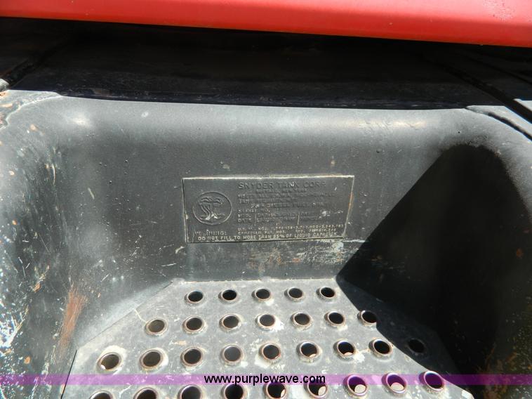 image for item B3820 1988 International S1900 dump truck