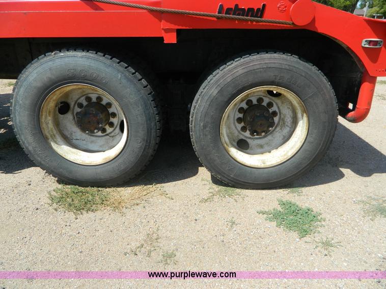 image for item B3831 1979 Ford 9000 winch truck