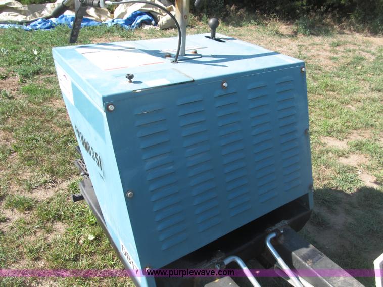 image for item B5167 2011 Bartell Morrison DB17P power buggy