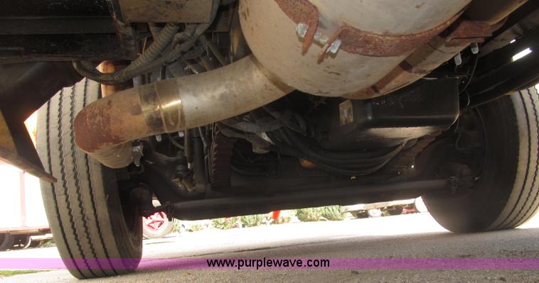 image for item B5175 1985 Ford CT8000 low tilt boom truck