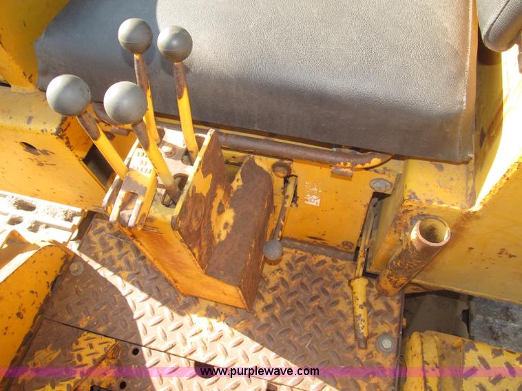 image for item B5199 1966 Case C1150 track loader