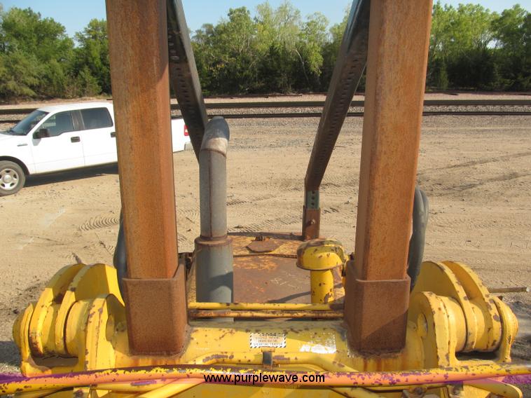 image for item B5199 1966 Case C1150 track loader