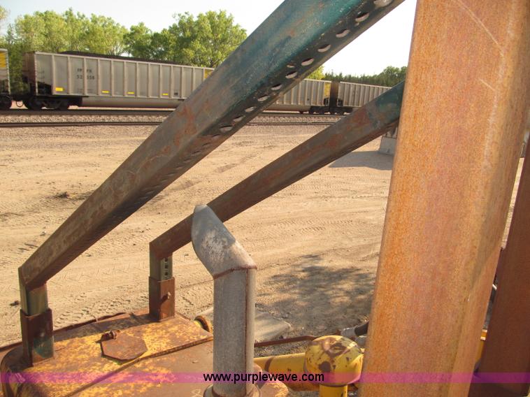 image for item B5199 1966 Case C1150 track loader