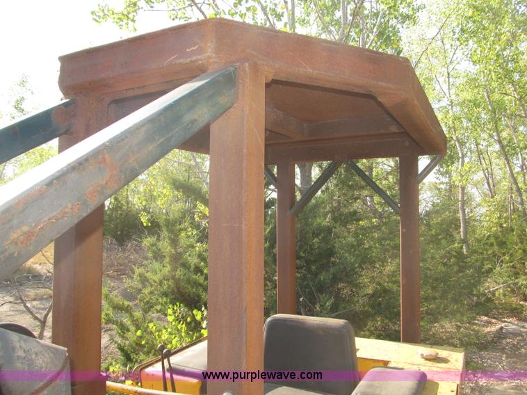 image for item B5199 1966 Case C1150 track loader