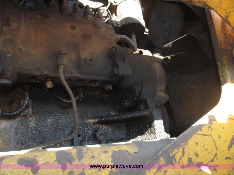 image for item B5199 1966 Case C1150 track loader