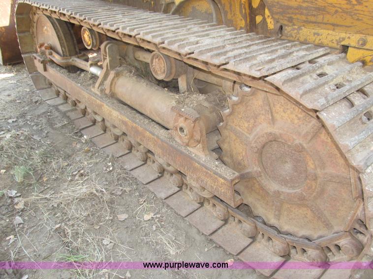 image for item B5199 1966 Case C1150 track loader