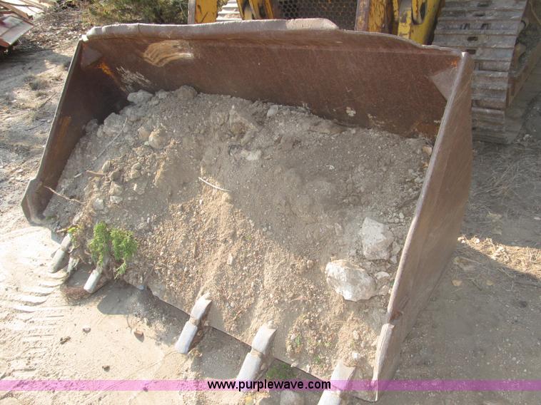 image for item B5199 1966 Case C1150 track loader