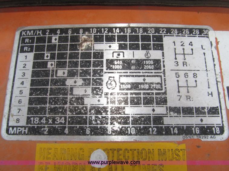 image for item B5200 1990 Ford 6610 tractor