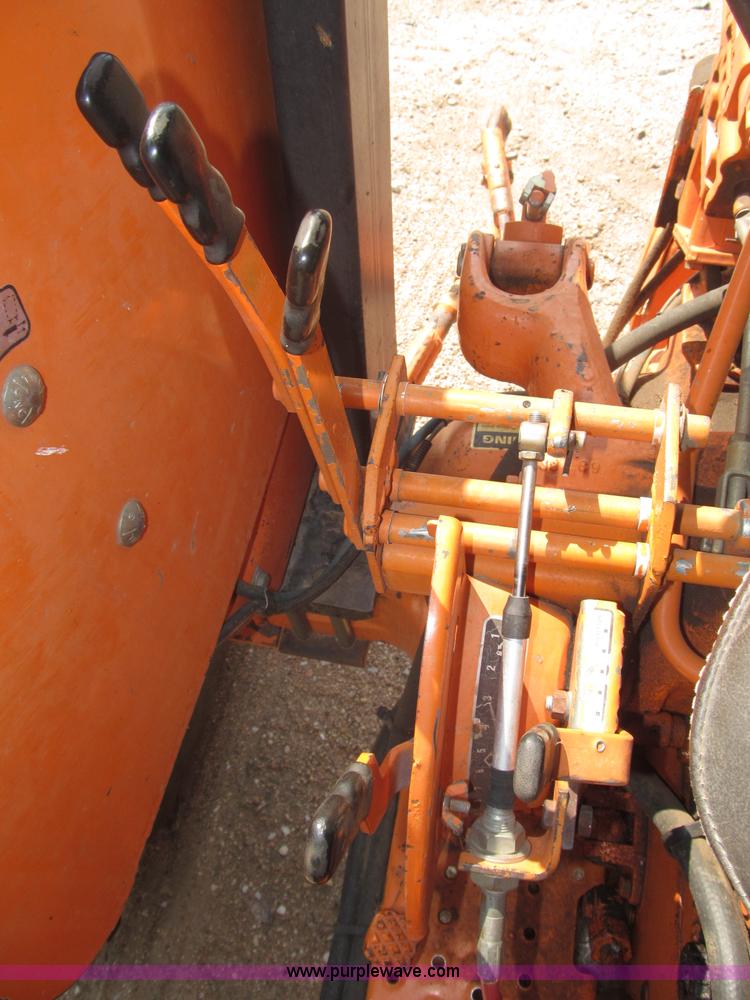 image for item B5200 1990 Ford 6610 tractor